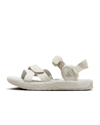 Nike ACG Air Deschutz+ Sandals. Nike ID